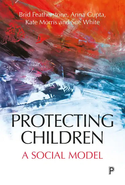 Protecting Children: A Social Model - Paperback
