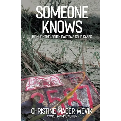 Someone Knows - Paperback
