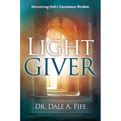 The Light Giver - Paperback