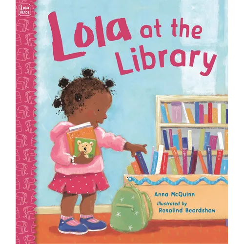 Lola at the Library - Paperback