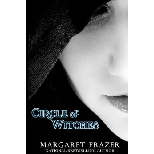 Circle of Witches - Paperback