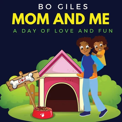 Mom and Me: A Day of Love and Fun - Paperback