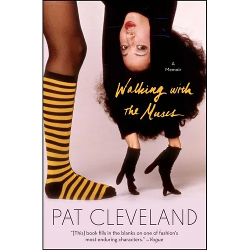 Walking with the Muses: A Memoir - Paperback