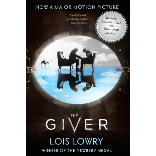 The Giver Movie Tie-In Edition: A Newbery Award Winner - Paperback